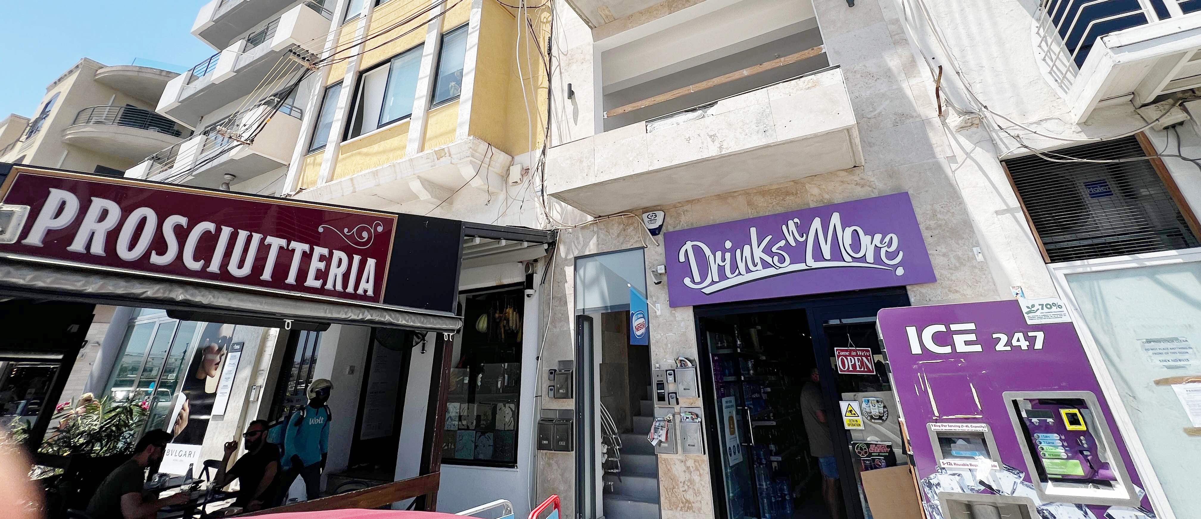 Gzira-drinks-n-more